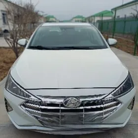 Hyundai Elantra 2019