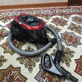 продается пылесос Самсунг