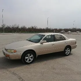 Toyota Camry 1995