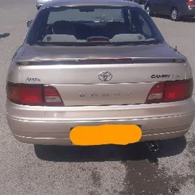 Toyota Camry 1996