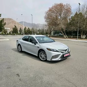 Toyota Camry 2022
