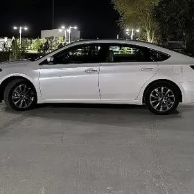 Toyota Avalon 2018