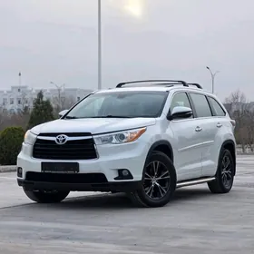 Toyota Highlander 2015