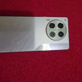 telefon TecnoCamon30