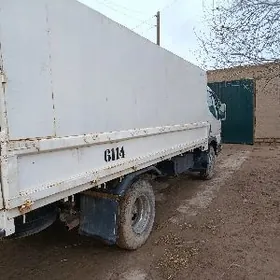 Mitsubishi Canter 2003