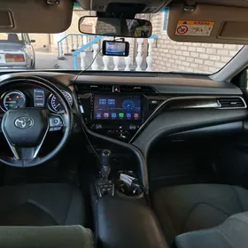 Toyota Camry 2020