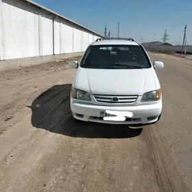 Toyota Sienna 2002