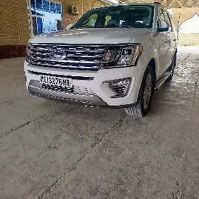 Ford Expedition 2020