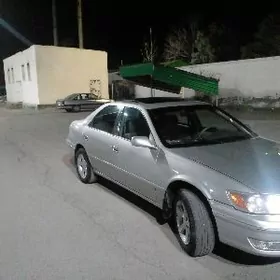 Toyota Camry 2000
