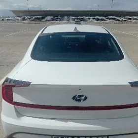 Hyundai Sonata 2021