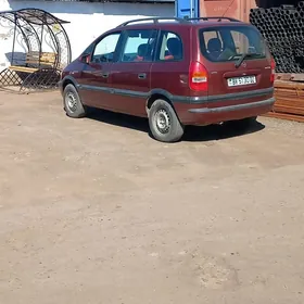 Opel Zafira 1999