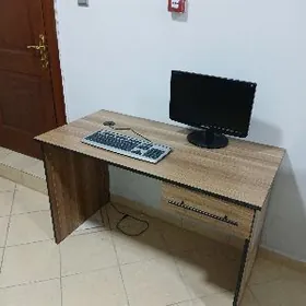 stol / kompýuter stol / стол /