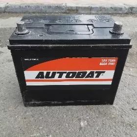 akkumlýator аккумлятор