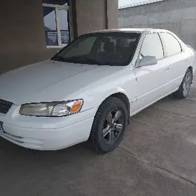 Toyota Camry 1998