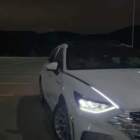 Hyundai Sonata 2021