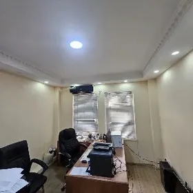 ofis 1 komnat arenda mir 6