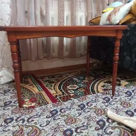 журнальный столик