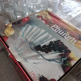 Стеклянные стаканы,фруктовниц