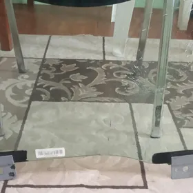 FORD EXPEDITION Çep gapy aýna