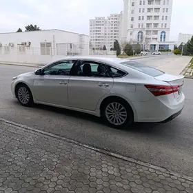 Toyota Avalon 2015
