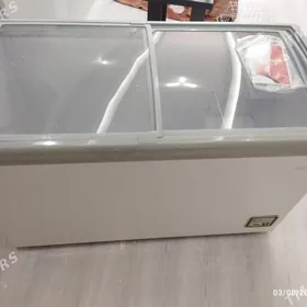 Witrina morozilnik Nikai 400L