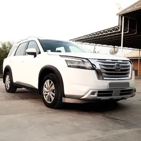 Nissan Pathfinder 2022