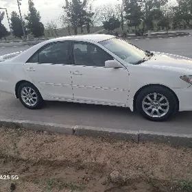 Toyota Camry 2005