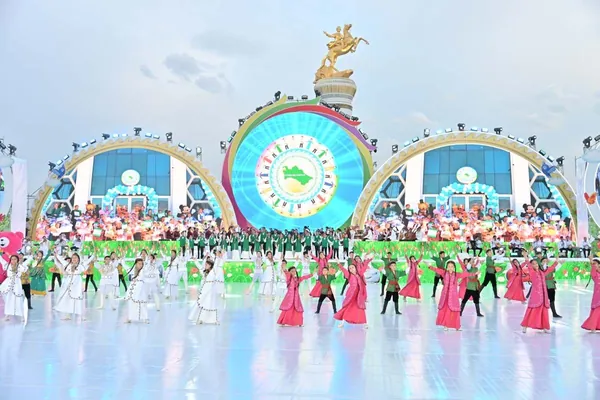 Arkadag şäherinde Gurbanguly Berdimuhamedow adyndaky Haýyr-sahawat gaznasynyň 5 ýyllygy bellenildi