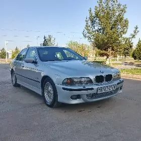 BMW 530 2001