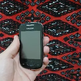 Samsung 5570