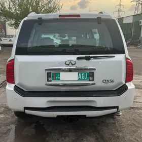 Infiniti QX56 2005
