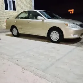 Toyota Camry 2003