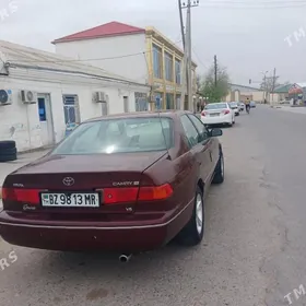 Toyota Camry 2001