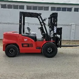 Kara Forklift 2025