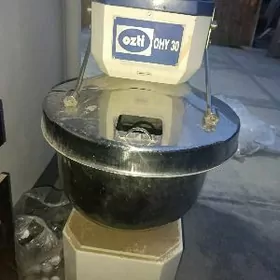 Hamyr garýan meşalka