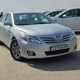 Toyota Camry 2010