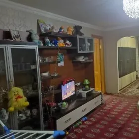 Квартира в 30 мкр