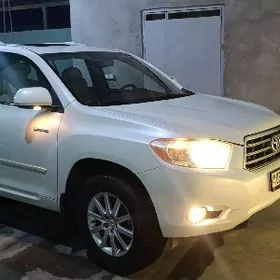 Toyota Highlander 2010