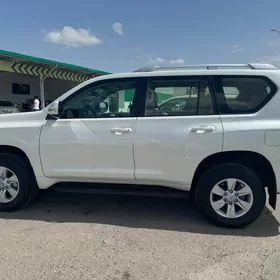 Toyota Land Cruiser Prado 2019