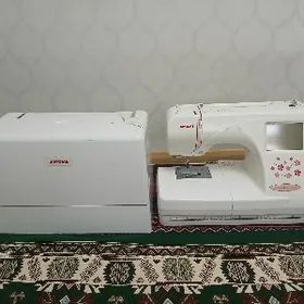 Janome 370 E