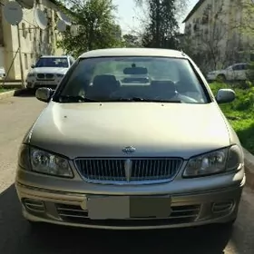 Nissan Sunny 2003
