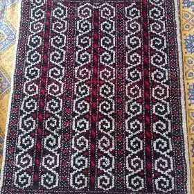 Namazlyk Halylar elde dokolan