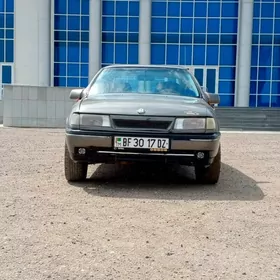 Opel Vectra 1990