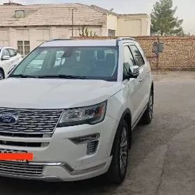 Ford Explorer 2018