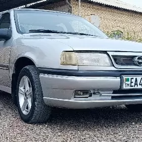 Opel Vectra 1989