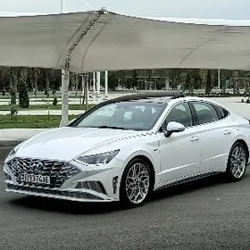 Hyundai Sonata 2021