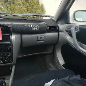 Opel Astra 1993
