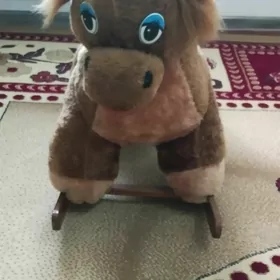 лошадь качалка