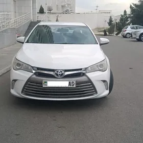 Toyota Camry 2017