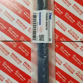 Prado 03-09 Fotuçka gapy nikil